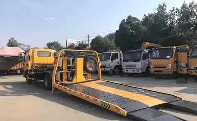 伊犁哈萨克自治州汽车中途维修案例